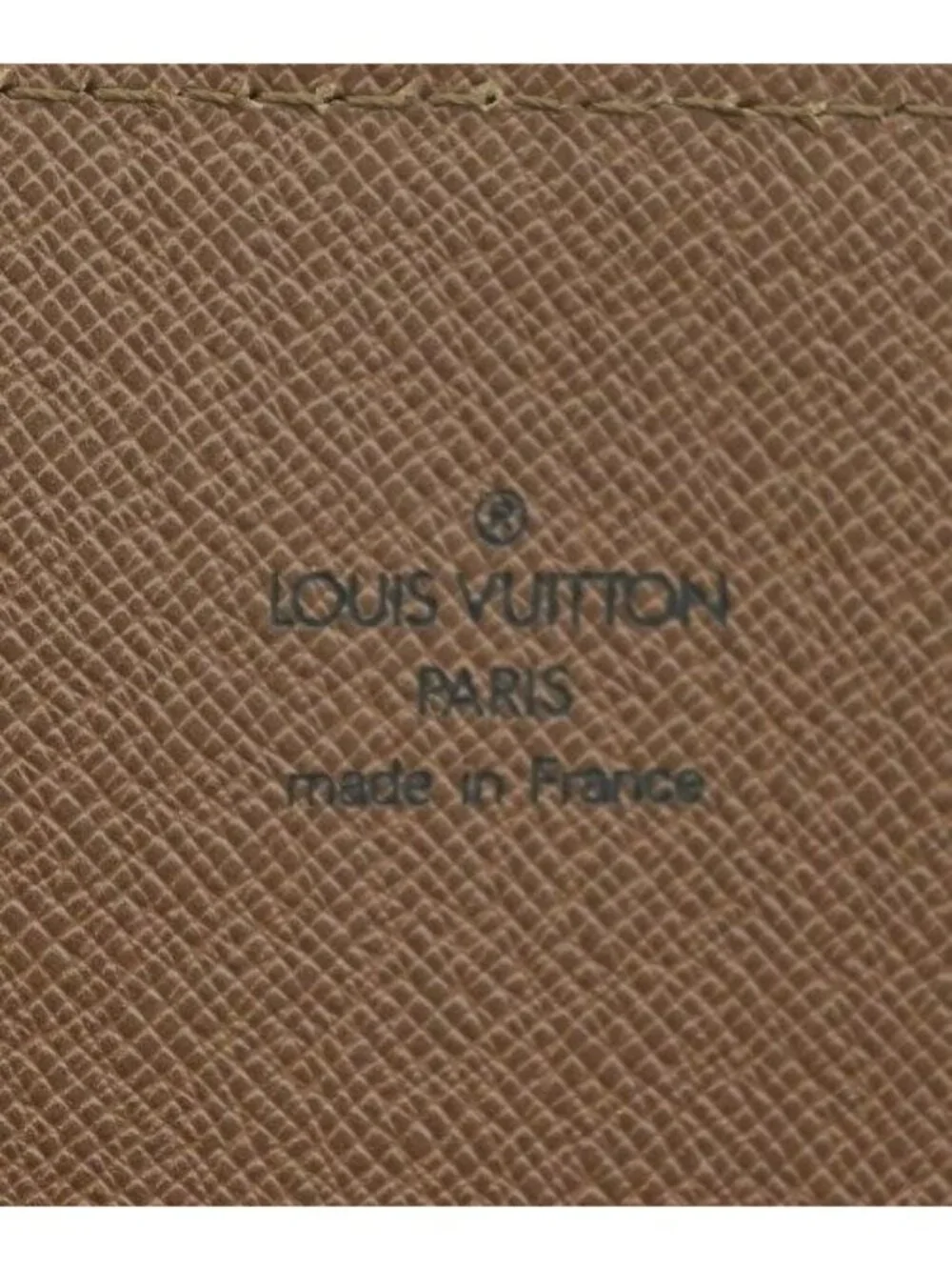 Louis Vuitton Clutch Brown